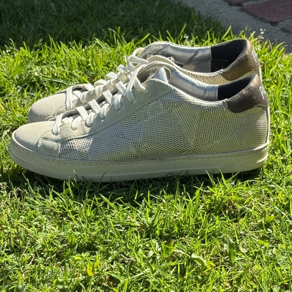 P448 “John” Low-Top Sneakers,EU 39 (US W ~8.5)Beige/Neutral, Good used condition